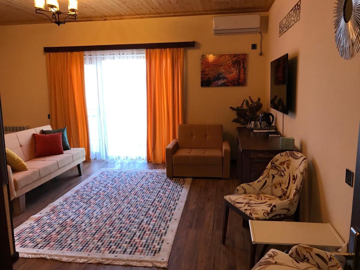 Ohio Inn & Cafe Ivanovka Dış mekan fotoğraf